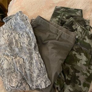 Lot of 3 plus size leggings and jogger 3x